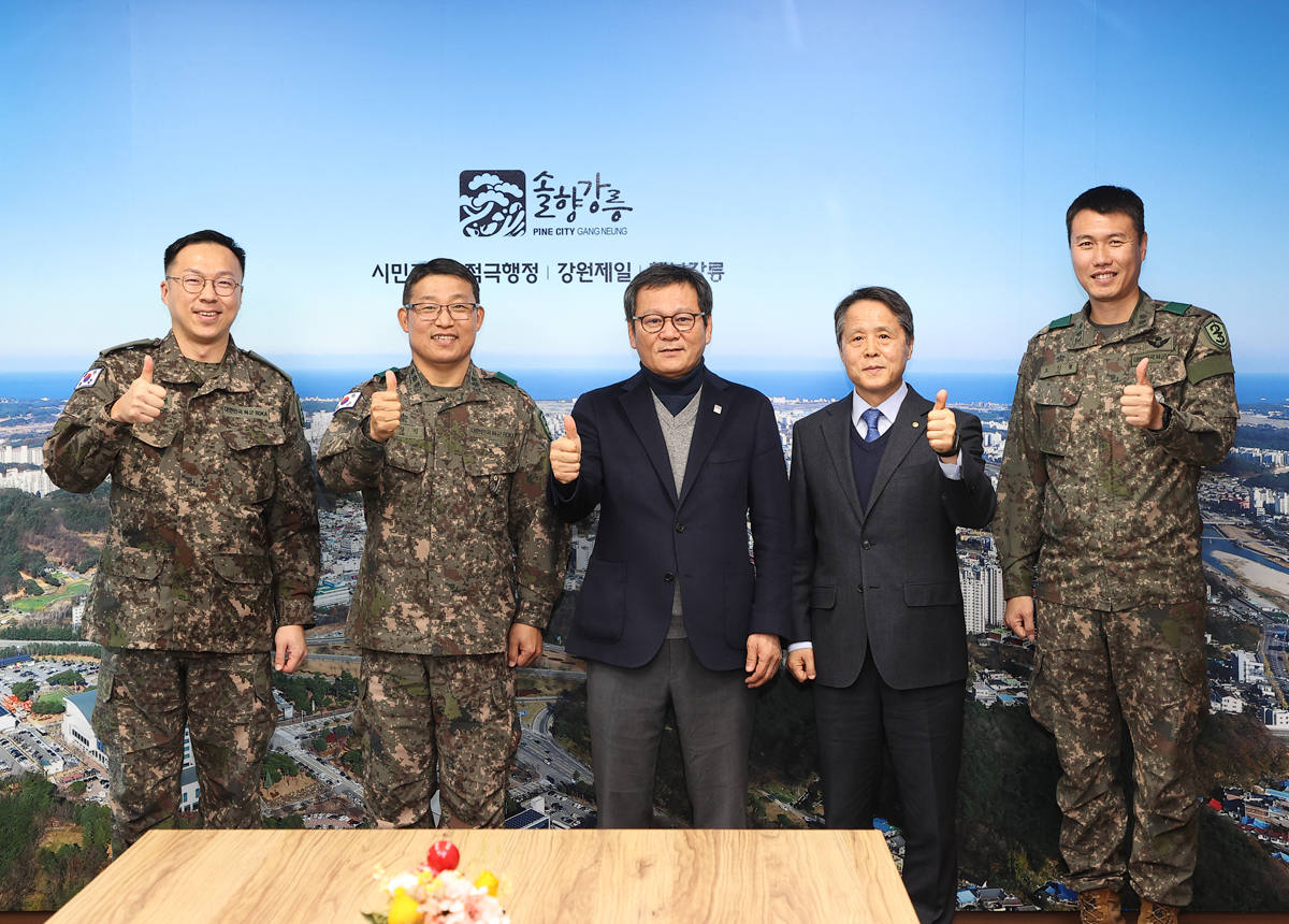 제23경비여단 여단장 접견 이미지