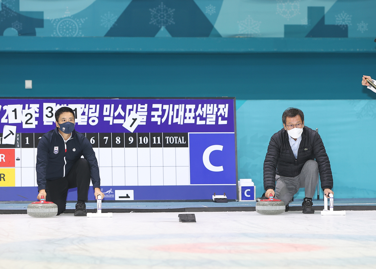 2023 세계 믹스더블. 시니어컬링 선수권 대회 강릉 유치 및 성공개최 협약식 이미지