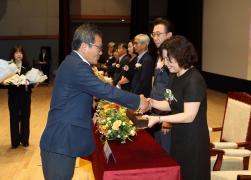 7월 월례조회 및 상반기 퇴임식(2) 썸네일 9