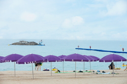 キョンポ(鏡浦)海辺にオープンしたウォーターパーク